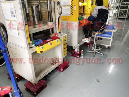立式注塑機減振臺與焊管液壓打孔機減震墊 為何選錦德萊壓花機？